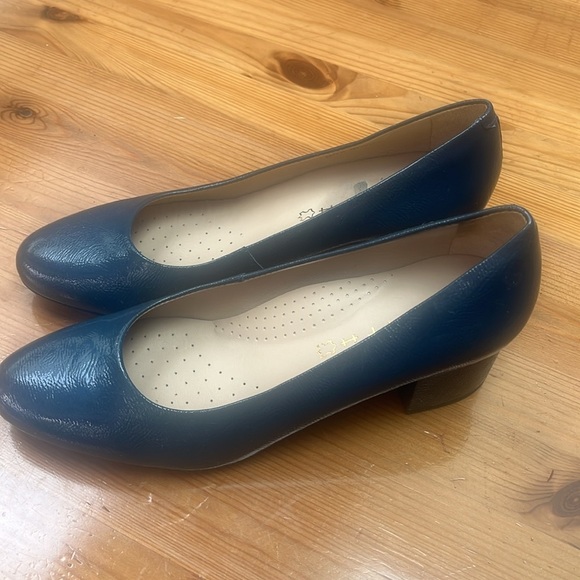 Wirth leather blue pumps size 39 - Picture 3 of 15
